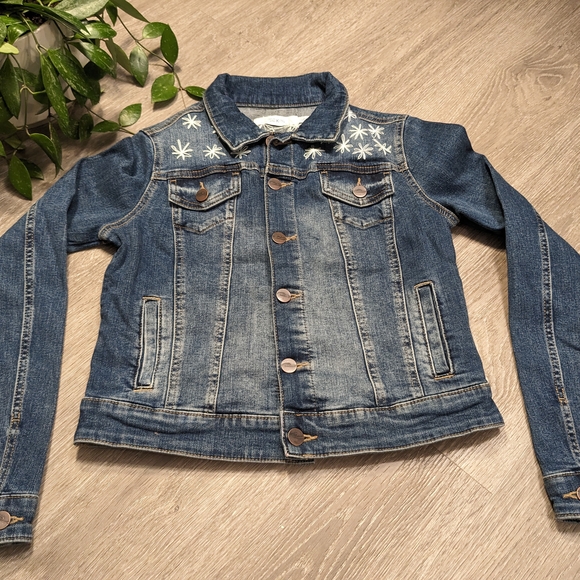 Custom Embroidered Jean jacket - Picture 2 of 3